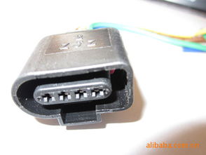 瑞安市冰偉汽車配件廠 優(yōu)質(zhì)潤滑油，為您的愛車保駕護航